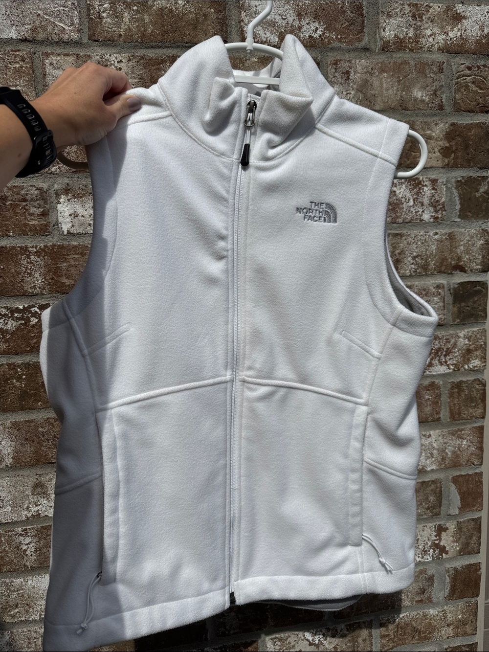 The North Face Women's Cream Fleece Full-Zip Vest